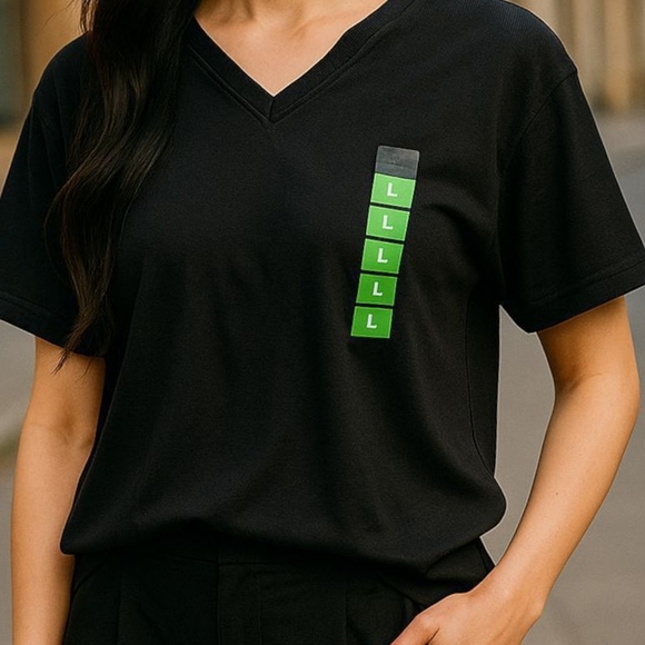 RBX - Flutter Sleeve, Split neck,  UPF 50+, Ribbed Women's Large Navy Blue Top - Picture 1 of 10